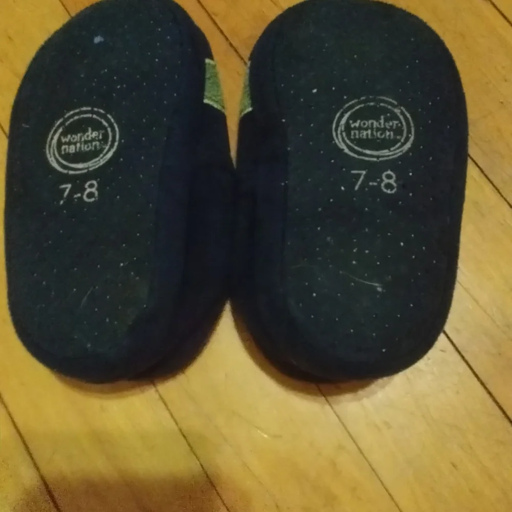 Wonder Nation Kids Dinosaur Slippers - Navy and Green